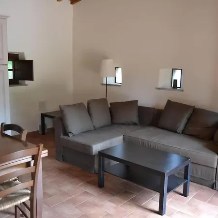 Holiday home Mit Grossem Garten